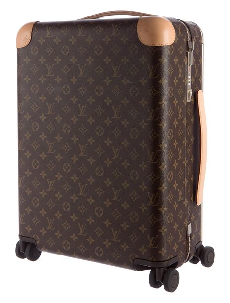 lv luggage carry on.